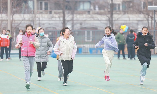 新学期北京中小学鼓励学生花式动起来